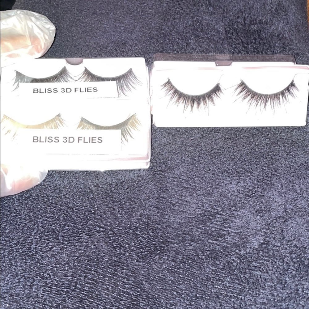 Eyelashes